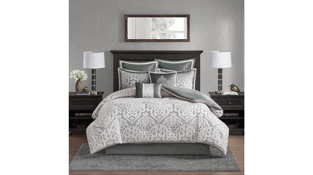queen silver cozy bedding