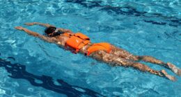assist deep water exercise