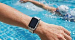 waterproof trackers promote swimming consistency